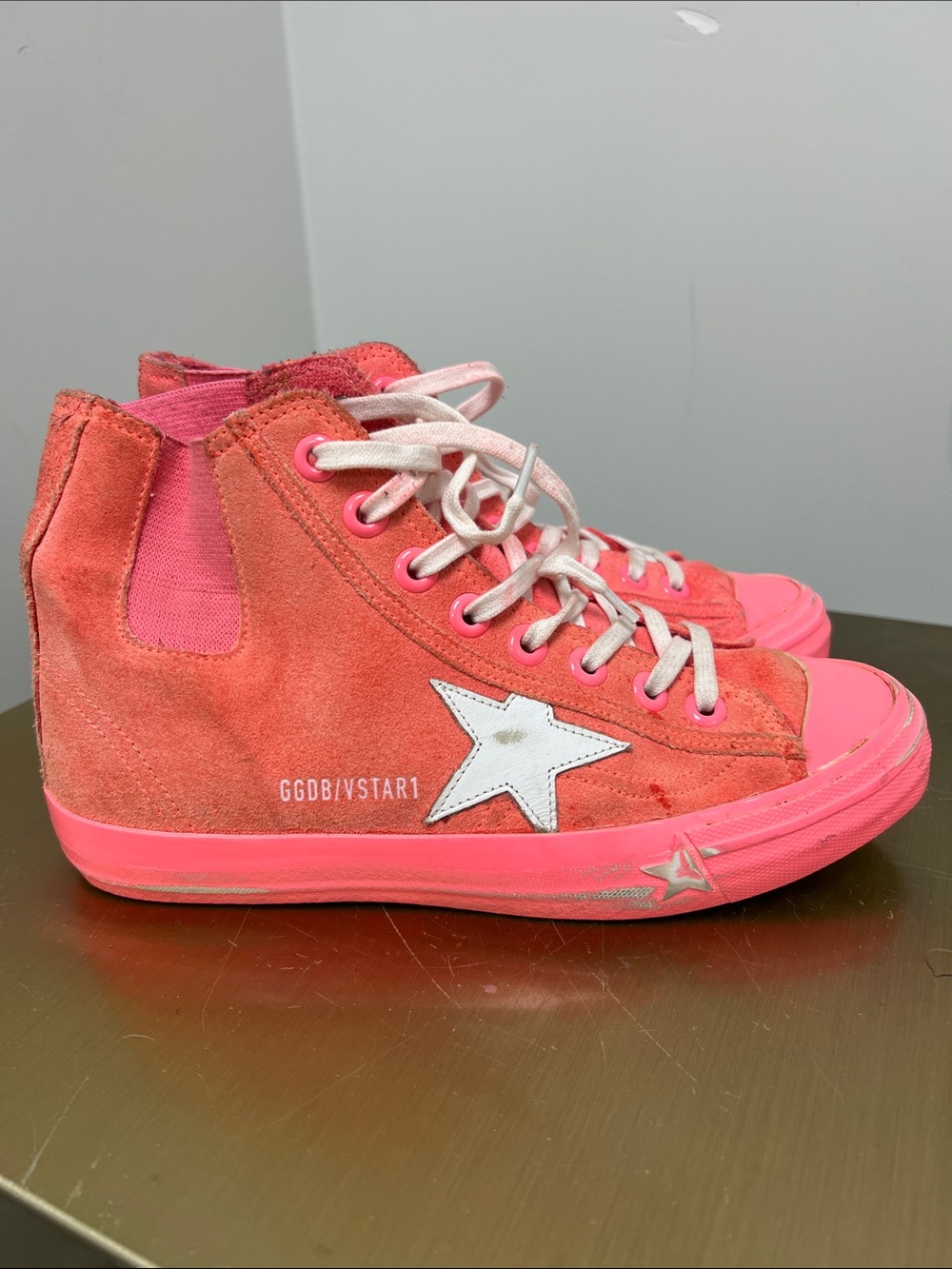 Golden Goose Kids Coral-Pink High-Top Sneakers with White Star
